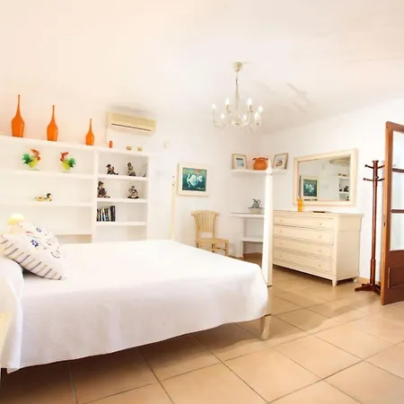 Villa Wonderful Mallorca - 4 Bedrooms - Treasure - Private Pool And Quiet Location - Pollença